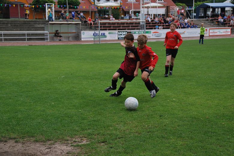 780x520Kinder u.Jugendsportspiele Neustadt-Sa. 1.07 (78).JPG